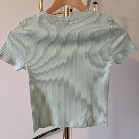Mint Green Ribbed Crop Top - Picture 6 of 8